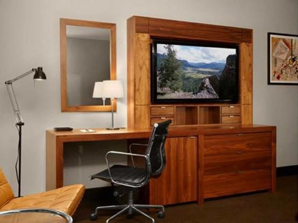 St. Paul Hotel Wooster Esterno foto