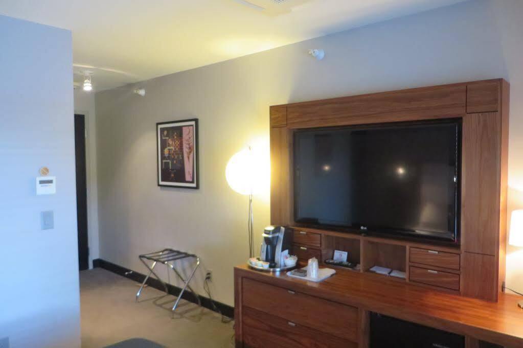 St. Paul Hotel Wooster Esterno foto